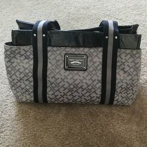 Tommy Hilfiger Classic Hand or Shoulder Bag